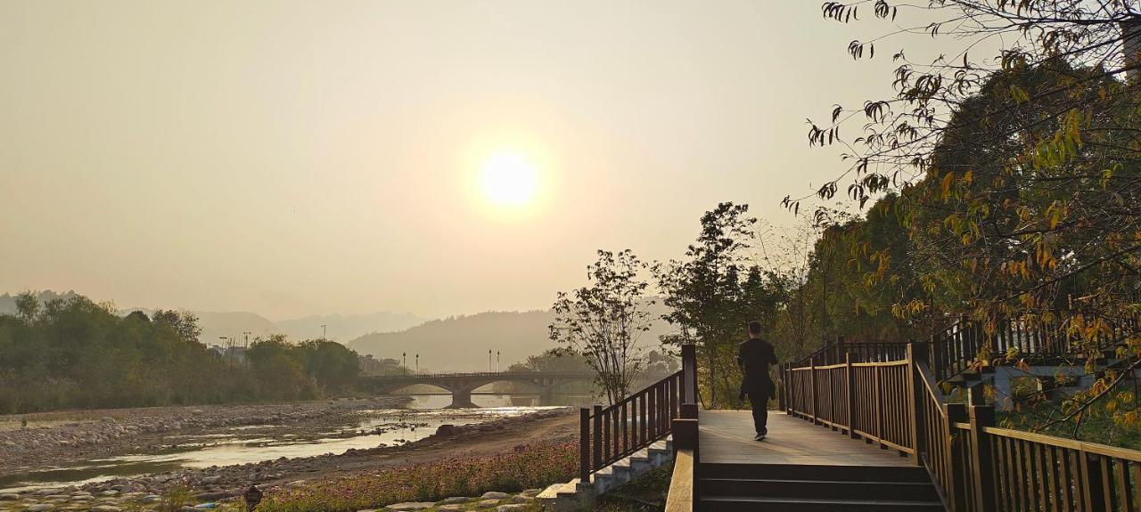 Yijingju Humanistic Inn Zhangjiajie Exteriör bild